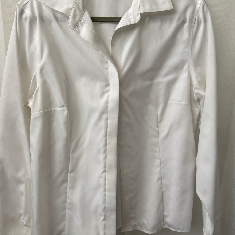 Jones New York Classic White Button Down Shirt